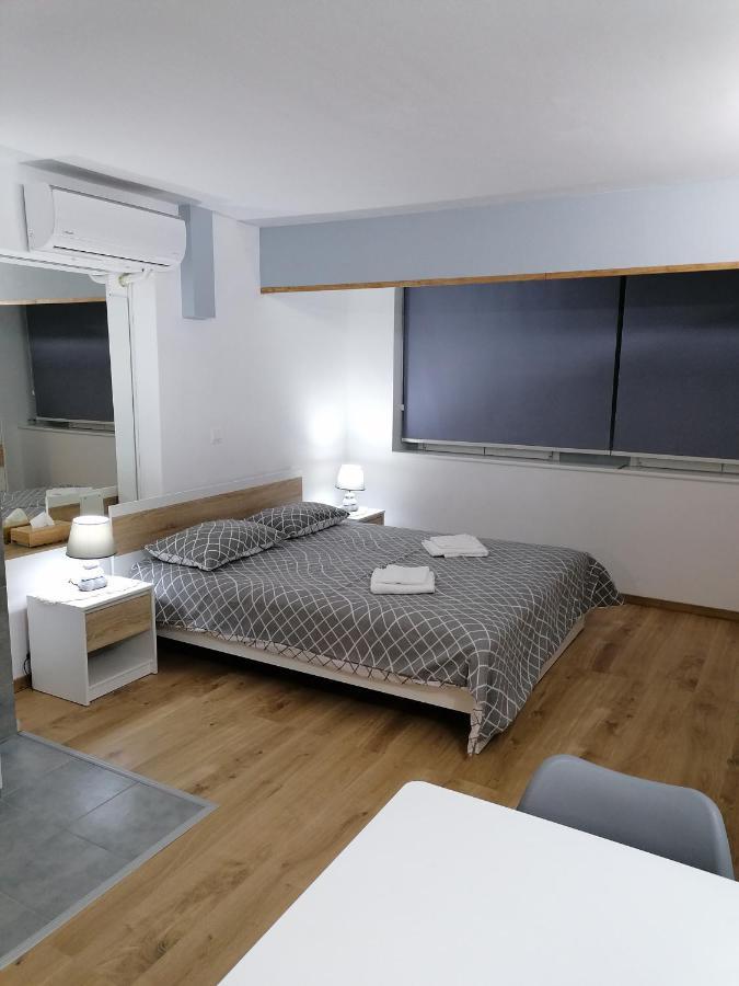 Natural Oak Studio By Emmelia Group Pafos Dış mekan fotoğraf